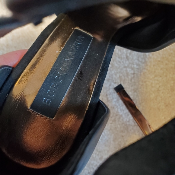 BCBG heels - Picture 5 of 5